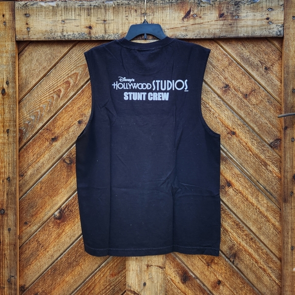 NWOT Disney Vintage Hollywood Studios Stunt Crew Tank Top - Picture 2 of 3